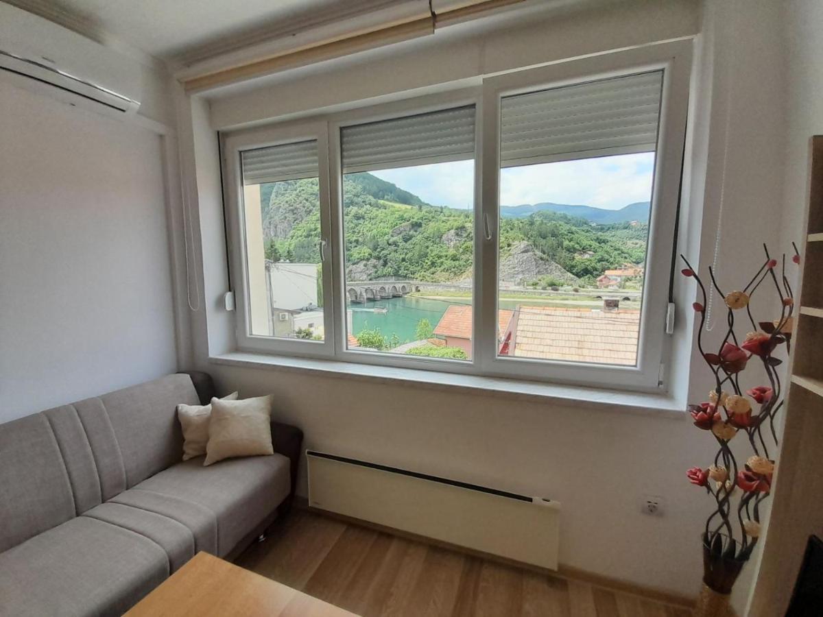 Apartman Trg Visegrad Luaran gambar