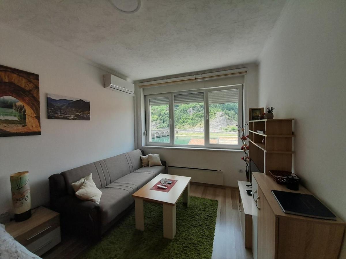 Apartman Trg Visegrad Luaran gambar