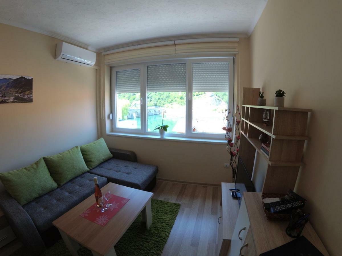 Apartman Trg Visegrad Luaran gambar